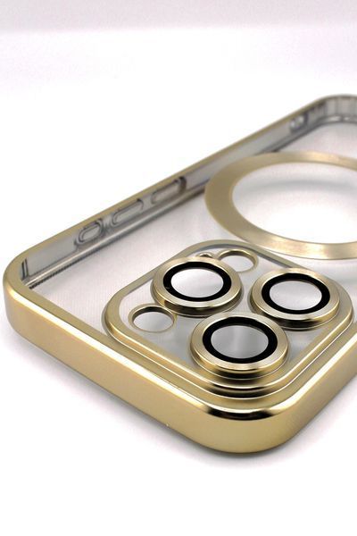 Чехол для iPhone 15 Pro с MagSafe Metallic (TPU+PC) золотой 2231467228 фото